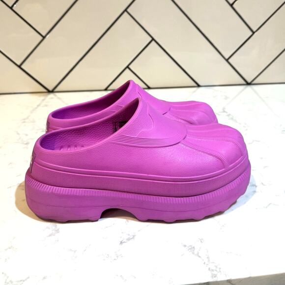Sorel Shoes - SOREL Caribou Clog color Foxglove/Sea Salt size 7 platform Gorpcore dopamine